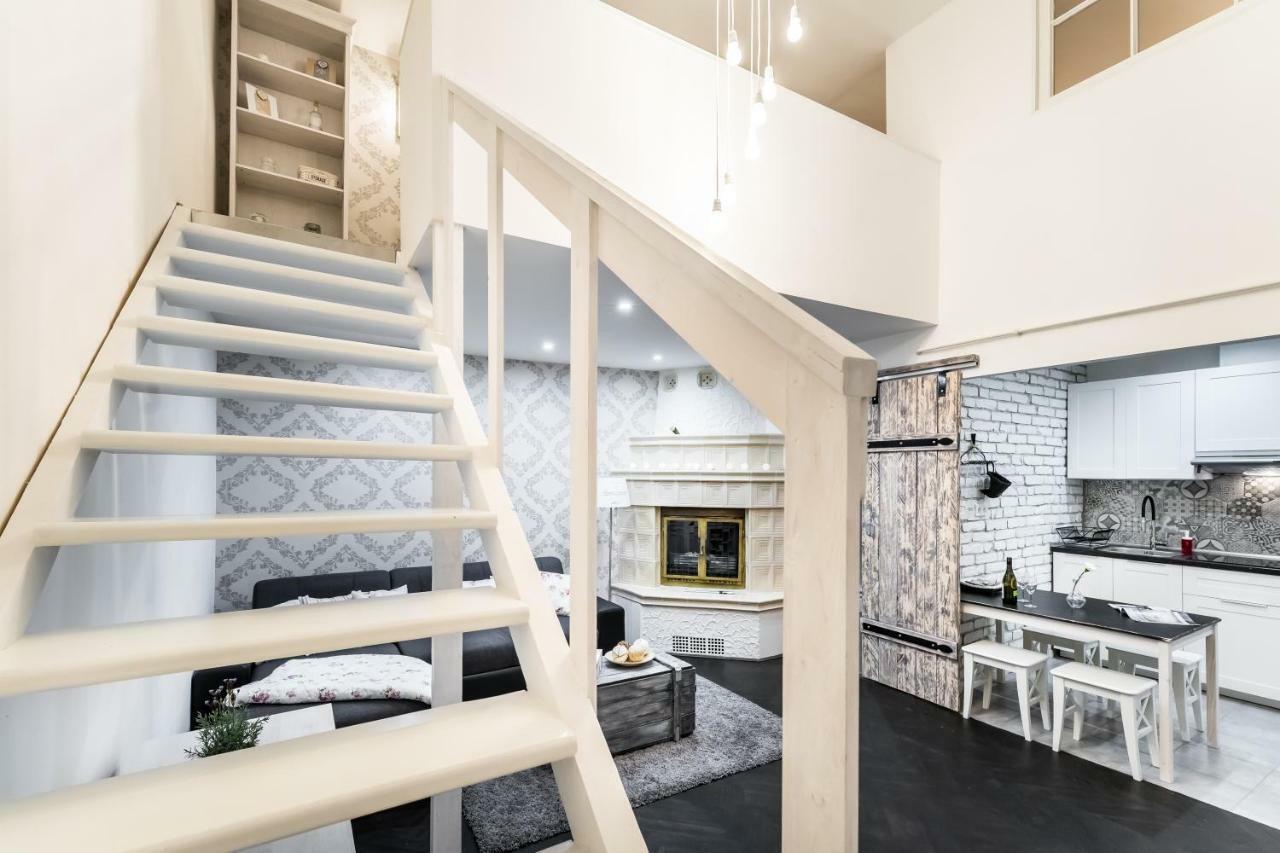 Bpr Vintage Garden Apartment With Terrace & Sauna Budapest Esterno foto