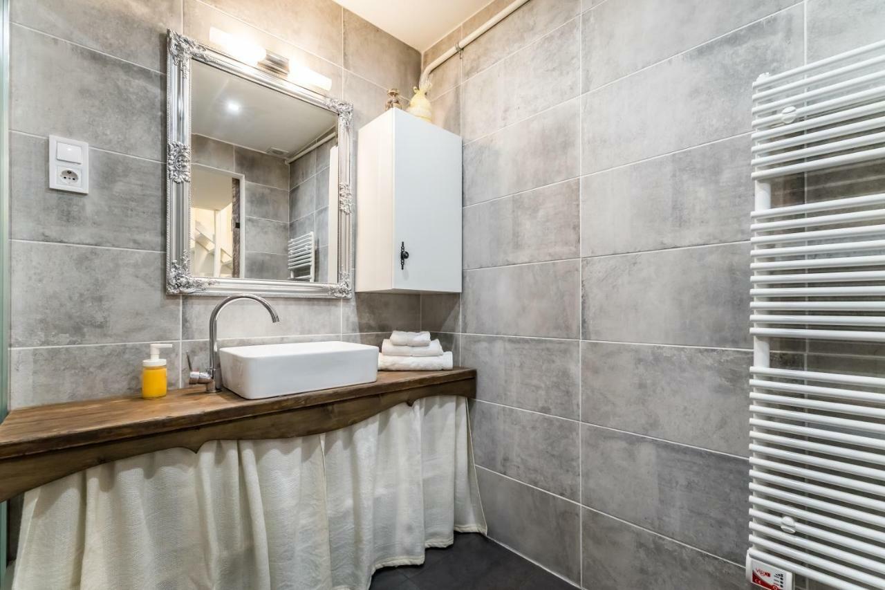 Bpr Vintage Garden Apartment With Terrace & Sauna Budapest Esterno foto